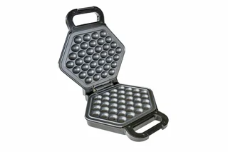 Unold 48245 Bubble Wafflemaker Bobby - Waffeleisen, Waffeltüte, Wabenstruktur, 700 Watt, Jahrmarkt, 180° Drehfunktion, Antihaftbeschichtung, automatische Te