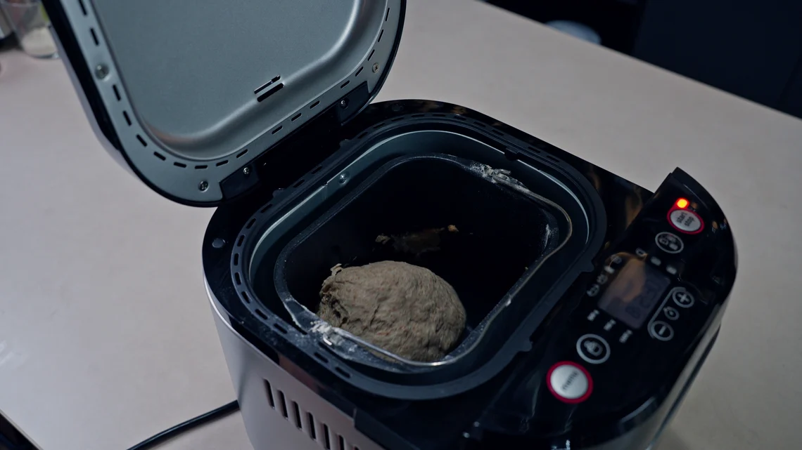 Brot braucht in der Tefal lediglich gute 2 Stunden.